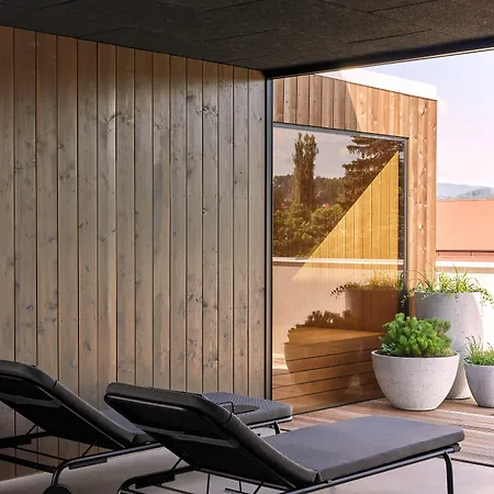 Ξενοδοχείο Perk 4*