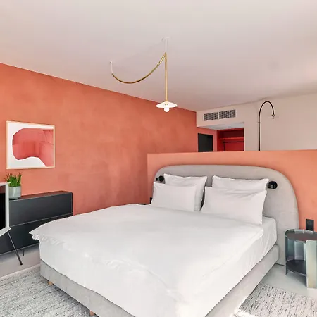 Perk Ξενοδοχείο 4*