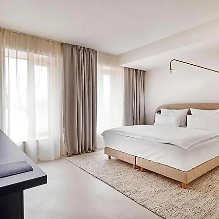 Hotel Perk 4*